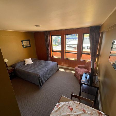 Hotel Apart Colon Пуерто Монт Екстериор снимка