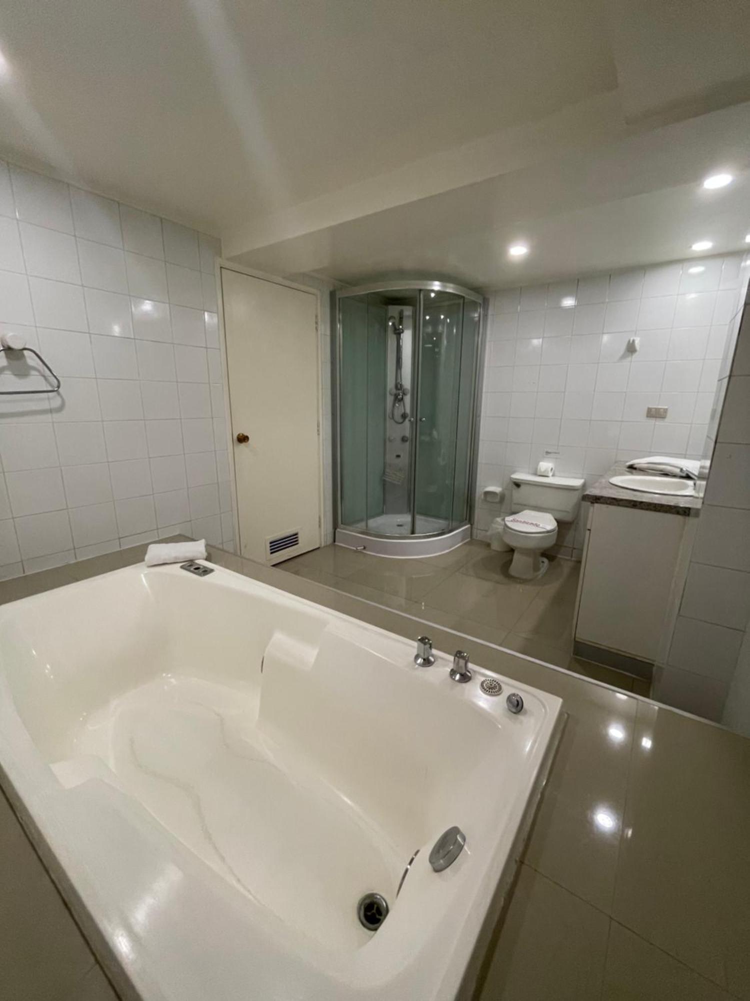 Hotel Apart Colon Пуерто Монт Екстериор снимка