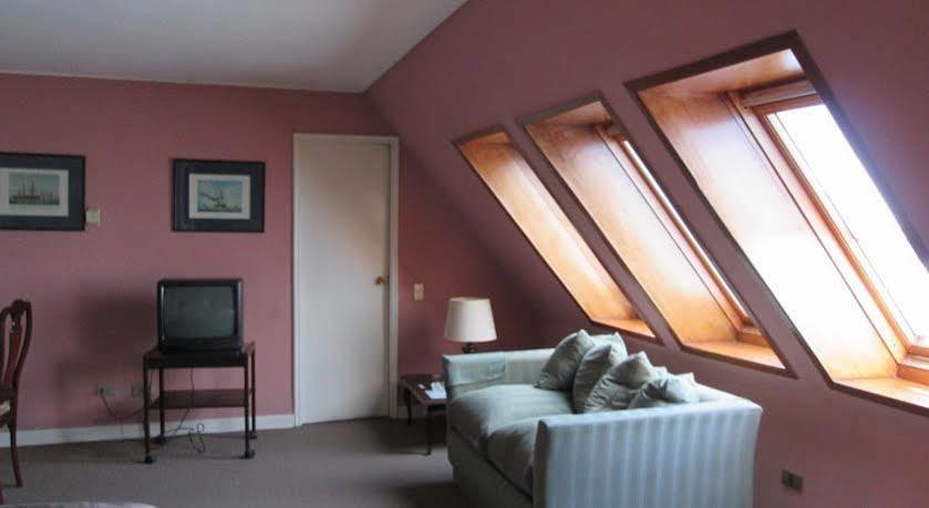 Hotel Apart Colon Пуерто Монт Екстериор снимка